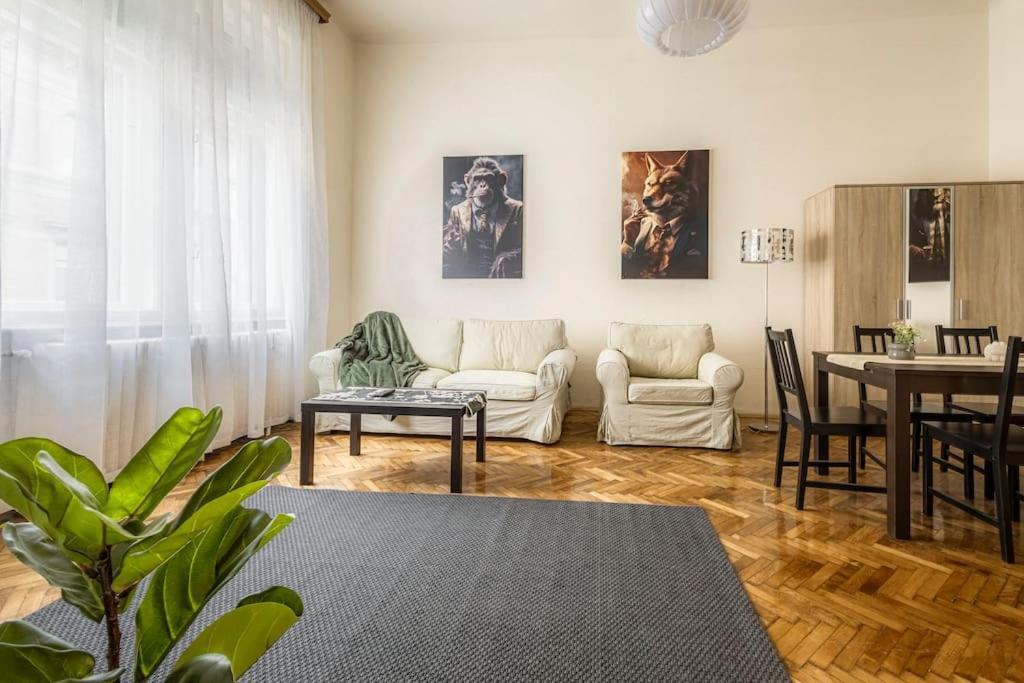 Gentleman Apartment Budapest Exterior foto