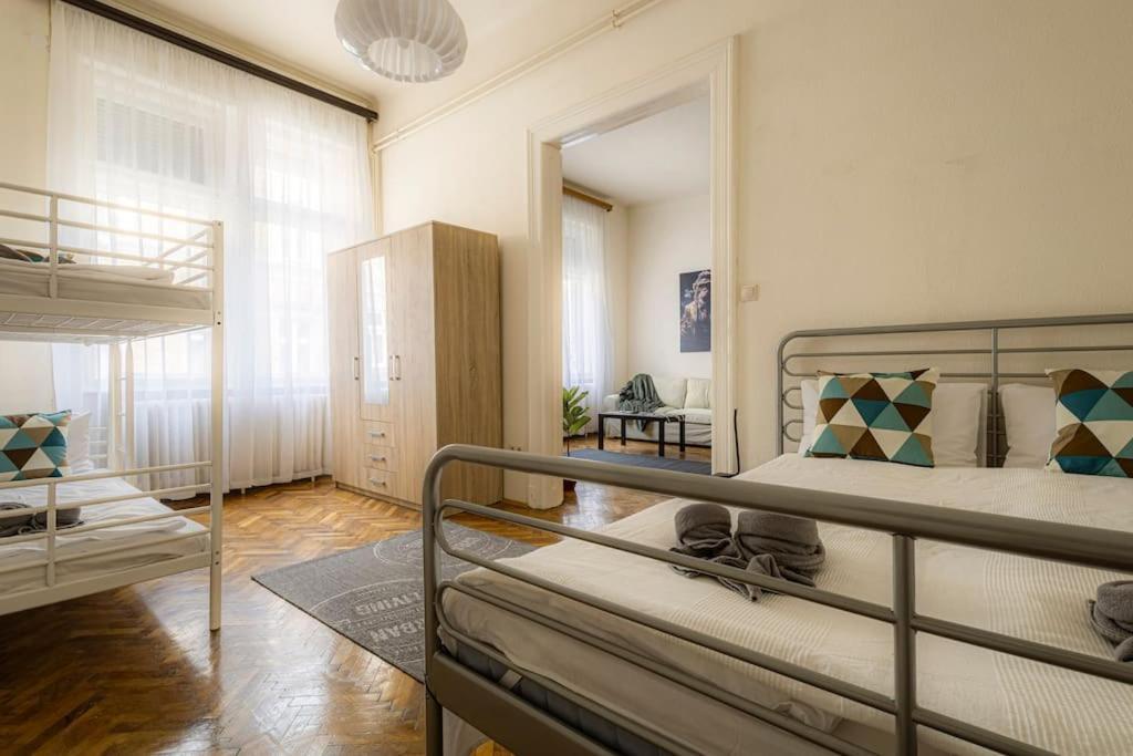 Gentleman Apartment Budapest Exterior foto
